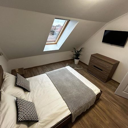 D&M Apartments 2 Сату-Маре Екстер'єр фото